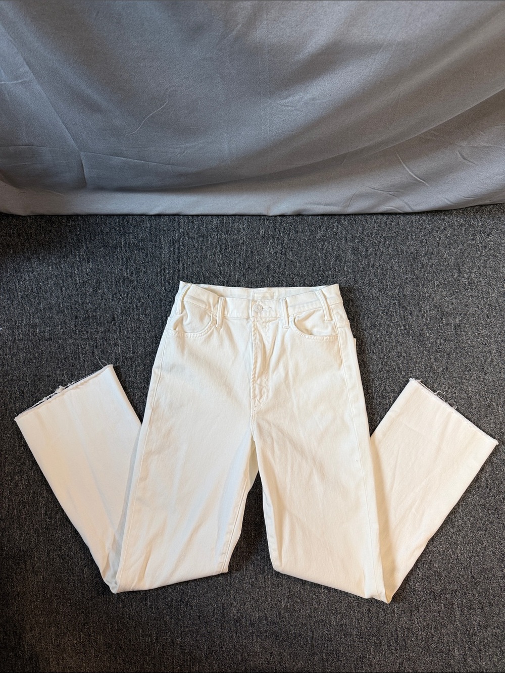 MOTHER The Hustler Ankle Fray Jeans White Size 27 High Rise Raw Hem Cropped - Picture 3 of 9